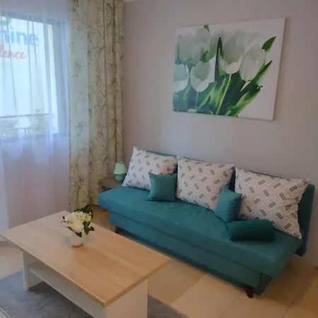 Jasmine Club Private Family Studio With Pool View Appartamento