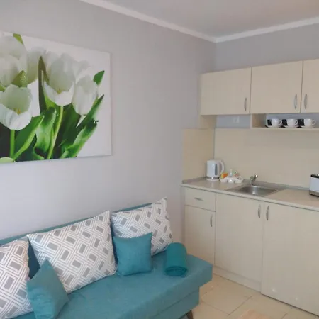 Jasmine Club Private Family Studio With Pool View Appartamento *